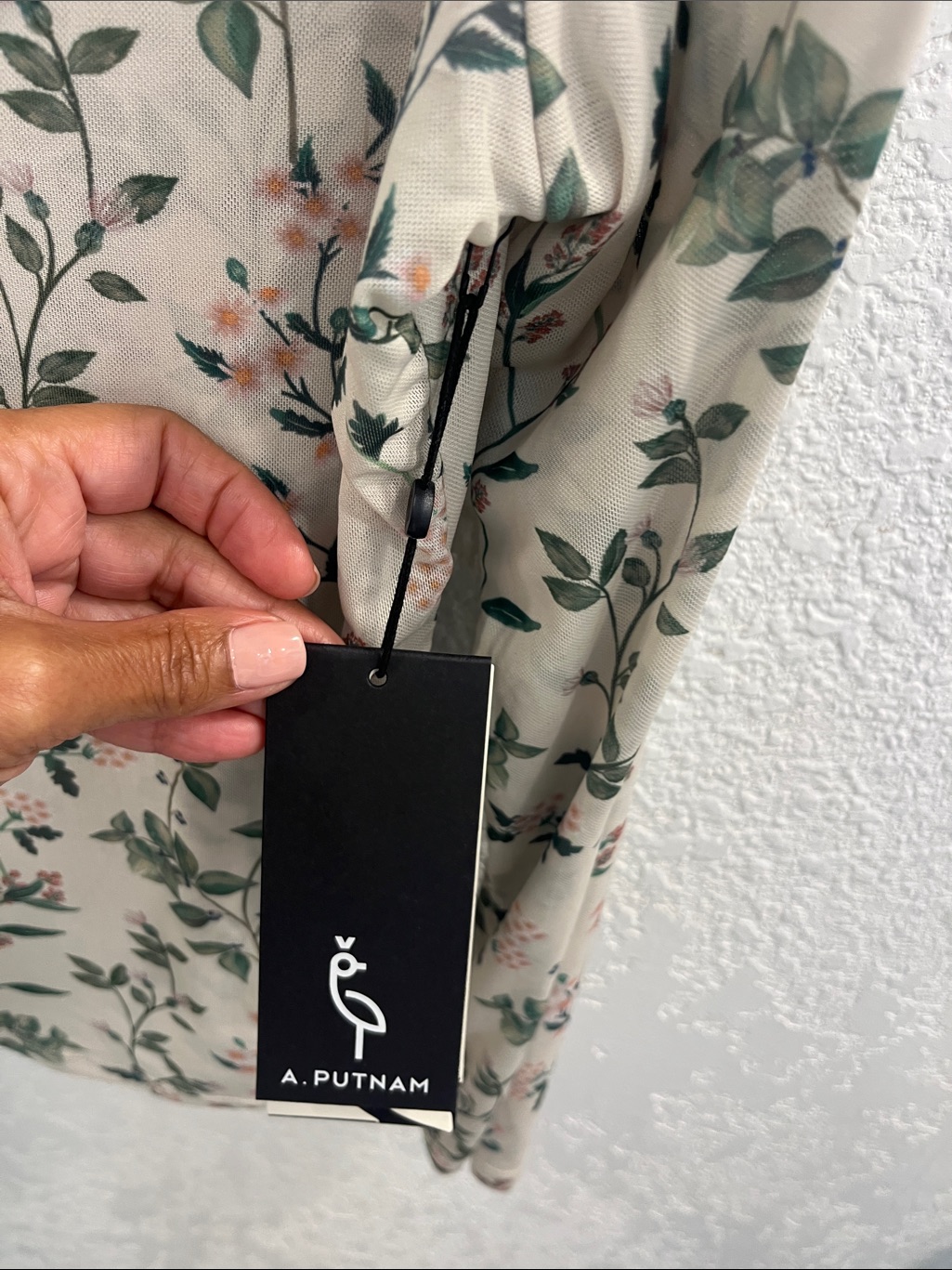 A. Putnam Luxe Opaque Long Sleeve Top Garden Print Size S Nwt Golf Resort - Read — image 5 of 8